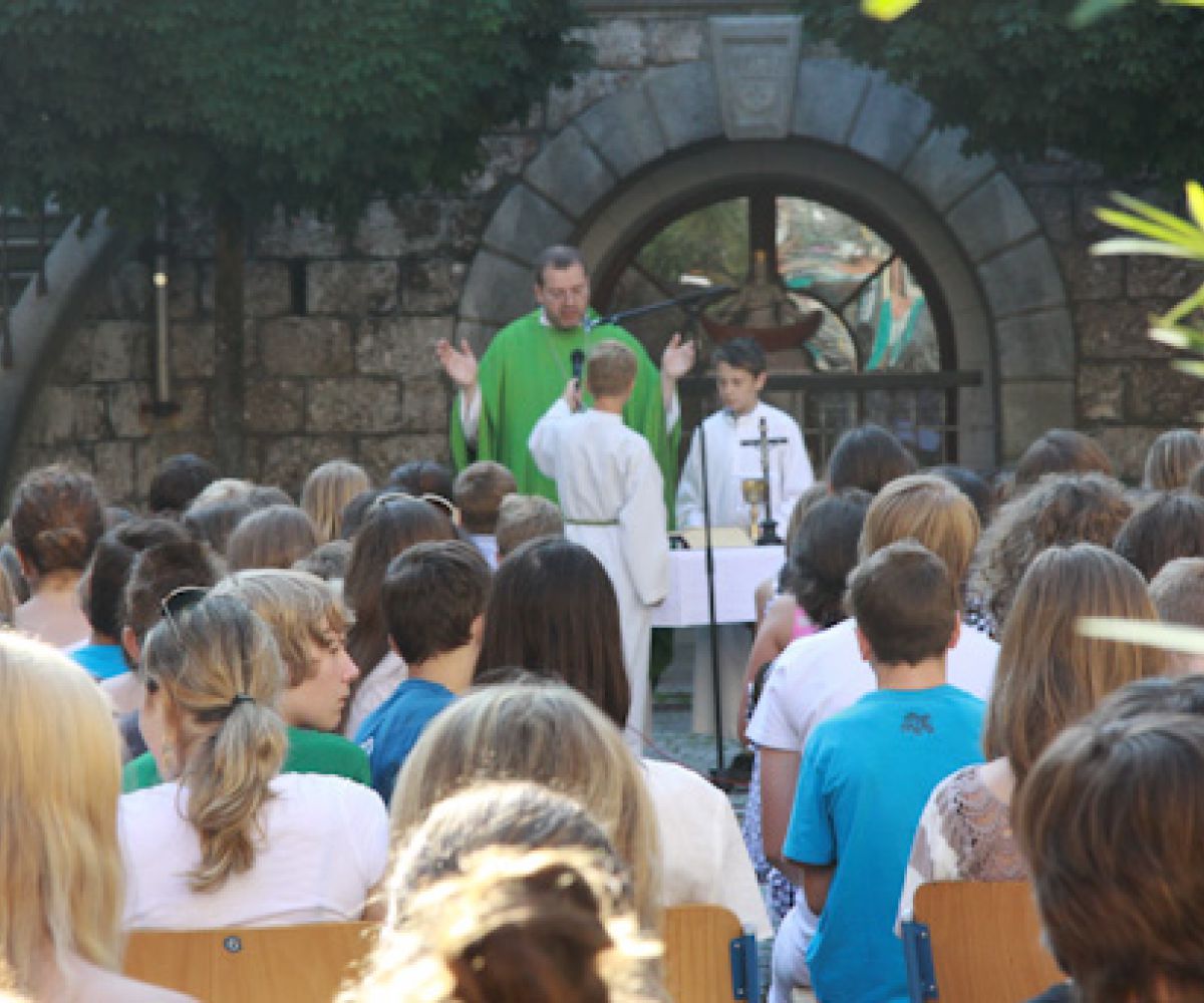 Schlussgottesdienst2012_03-2.jpg