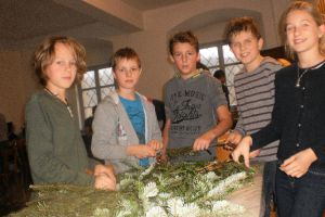 adventkranzbinden  2016 _003.jpg