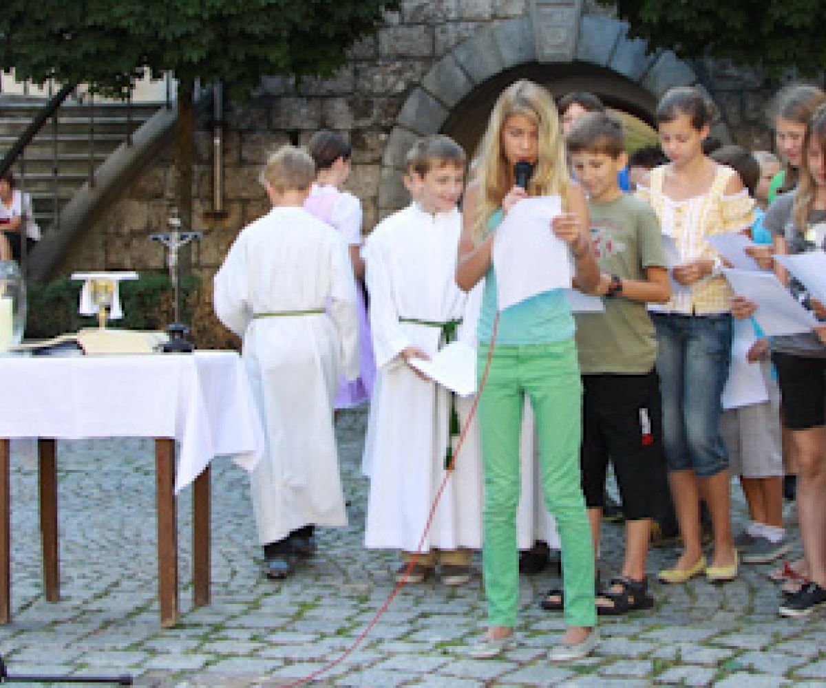 Schlussgottesdienst2012_01-2.jpg