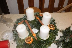 Adventkranzbinden  2019_11_28 (31).jpg