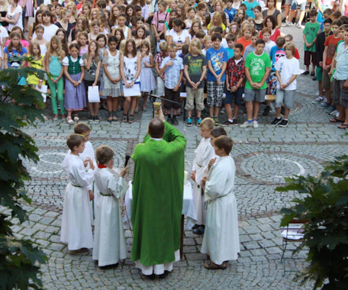 Schlussgottesdienst2012_26-2.jpg