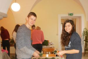 Adventkranzbinden 2017 _027.jpg