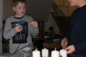 Adventkranzbinden 2017 _019.jpg