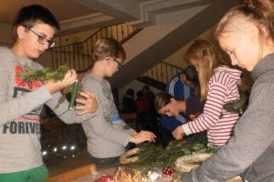 adventkranzbinden  2016 _007.jpg